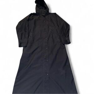 L.L.Bean Coat Women’s S Black Long Rain Trench Zip Front Mesh Lined